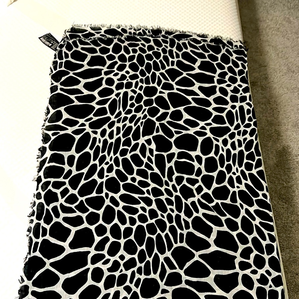 Mango Scarf